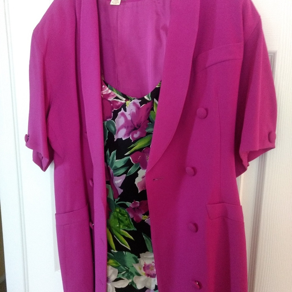 Dress - Picture 3 of 5